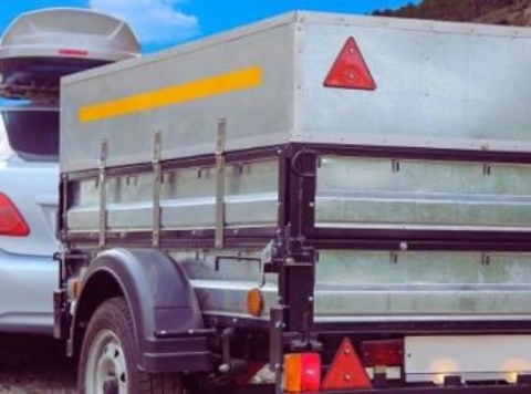 Hoe hard mag u met een aanhanger?