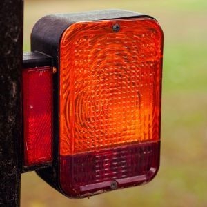 7 polige stekker aansluiten